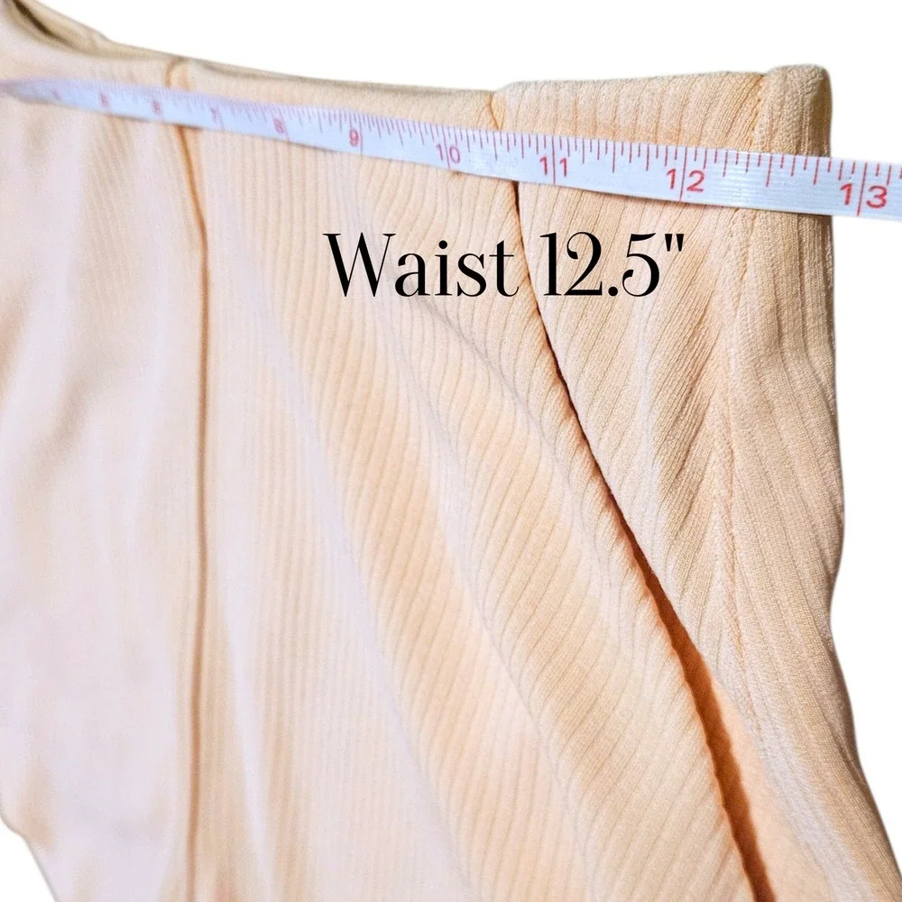 Lululemon Ribbed Softstreme 2 Piece Set Tank High Rise Shorts Peach Size 4